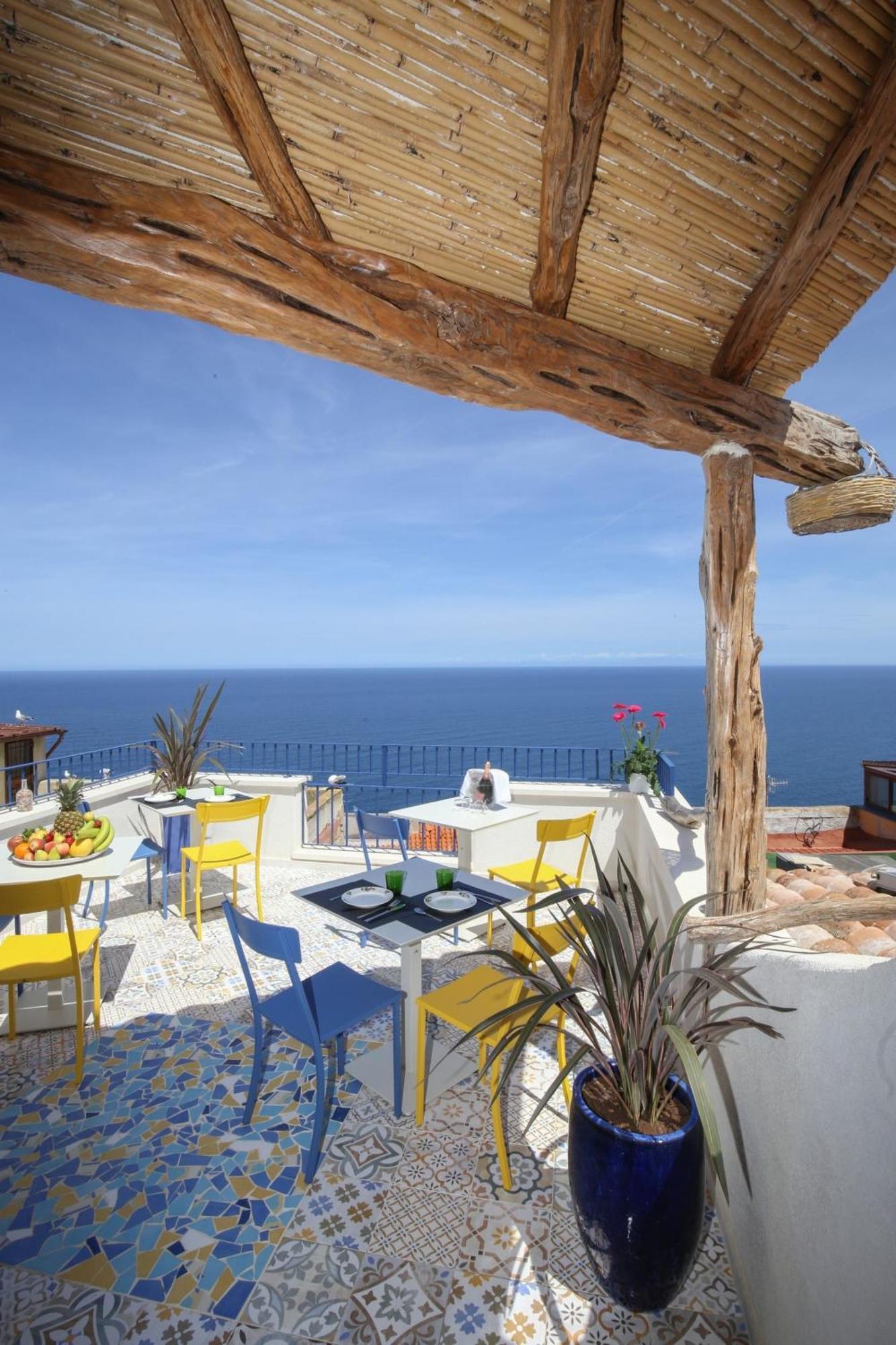 B&B Domos Mi & Ro Castelsardo Exterior foto