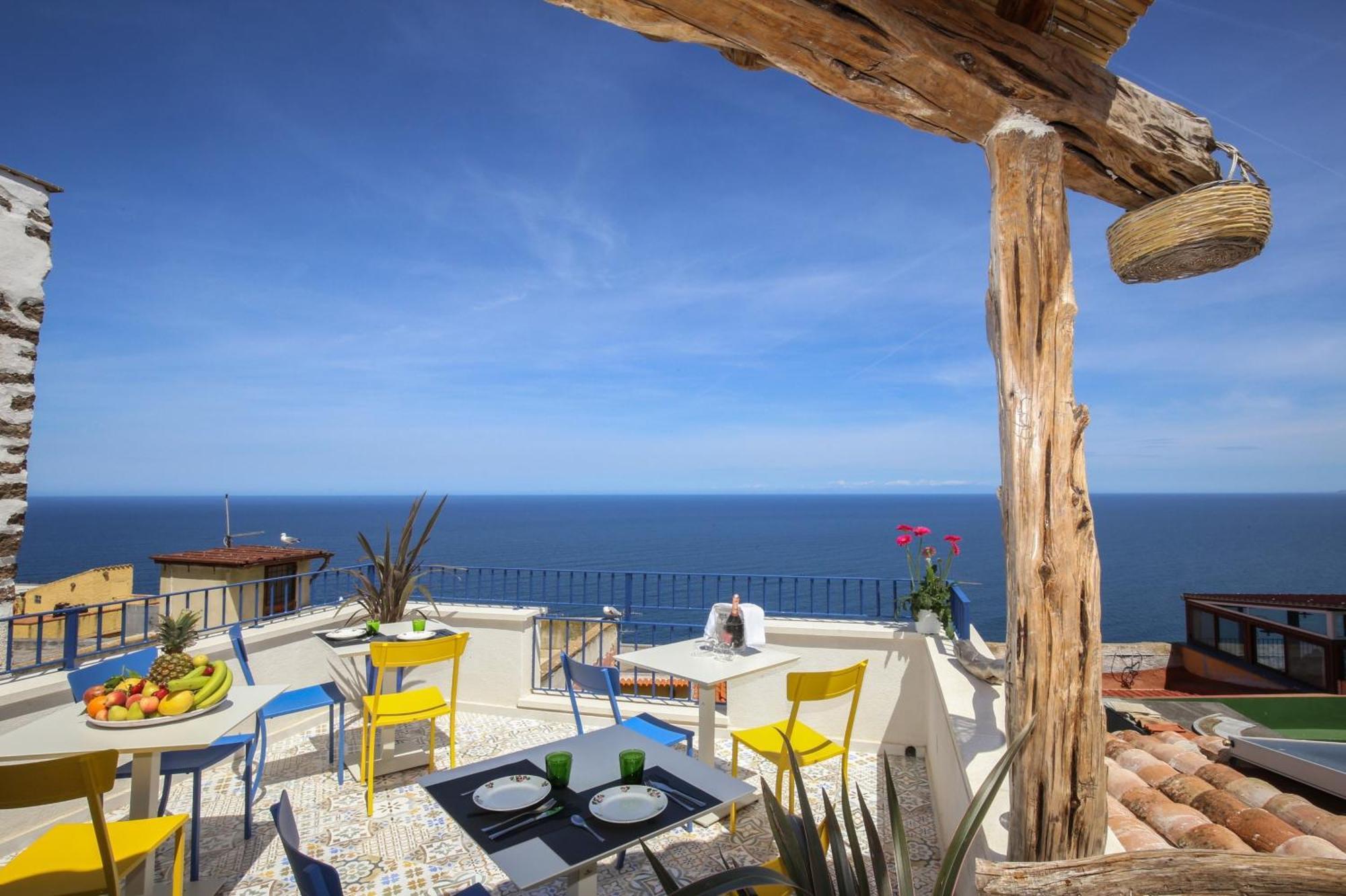 B&B Domos Mi & Ro Castelsardo Exterior foto