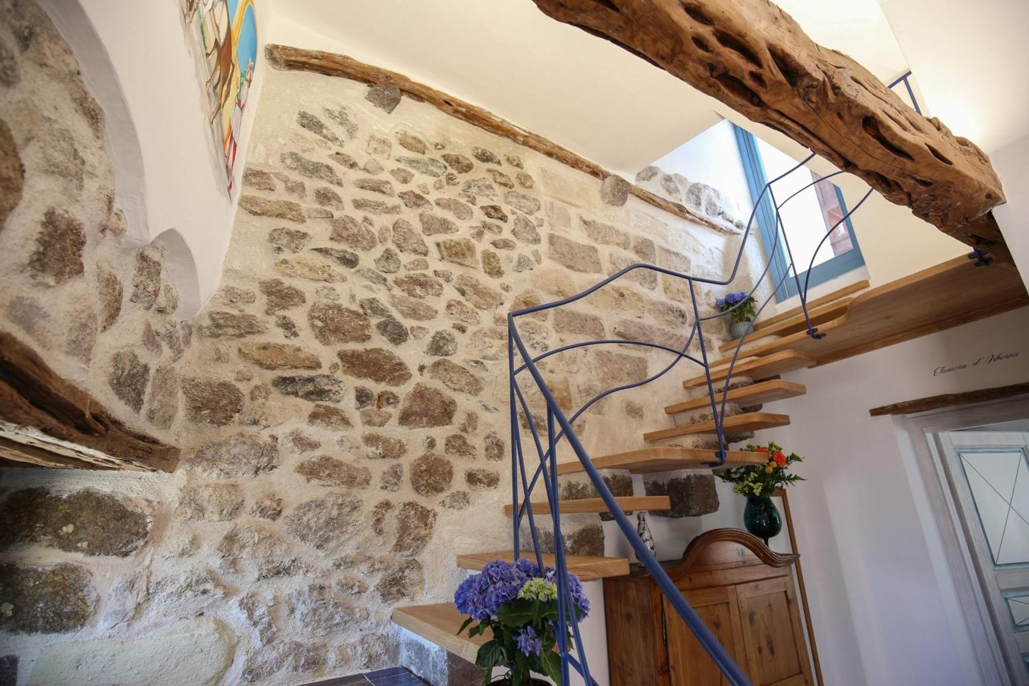 B&B Domos Mi & Ro Castelsardo Exterior foto